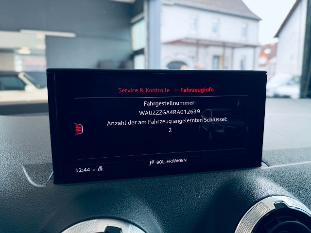 obrázok auta