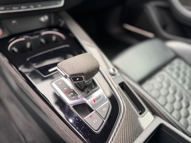 obrázok auta