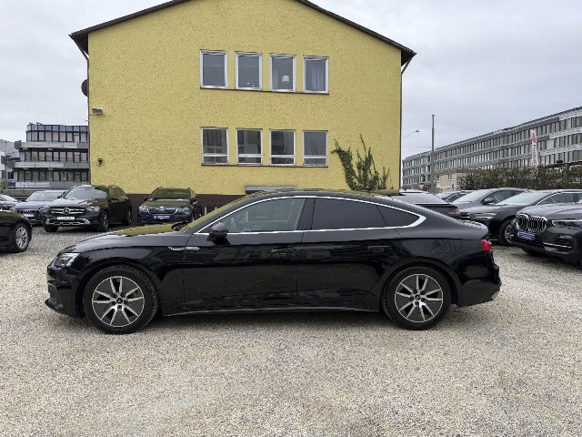 obrázok auta
